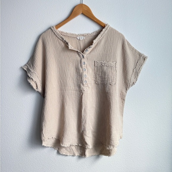 LA MIEL Tops - La Miel Beige Gauze Cotton Henley Short Sleeve Oversized Raw Edge Boho Top Small